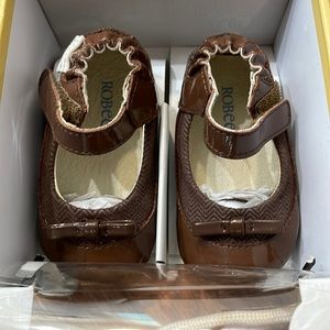 Robeez Mini Shoez - brown Eloise - never worn